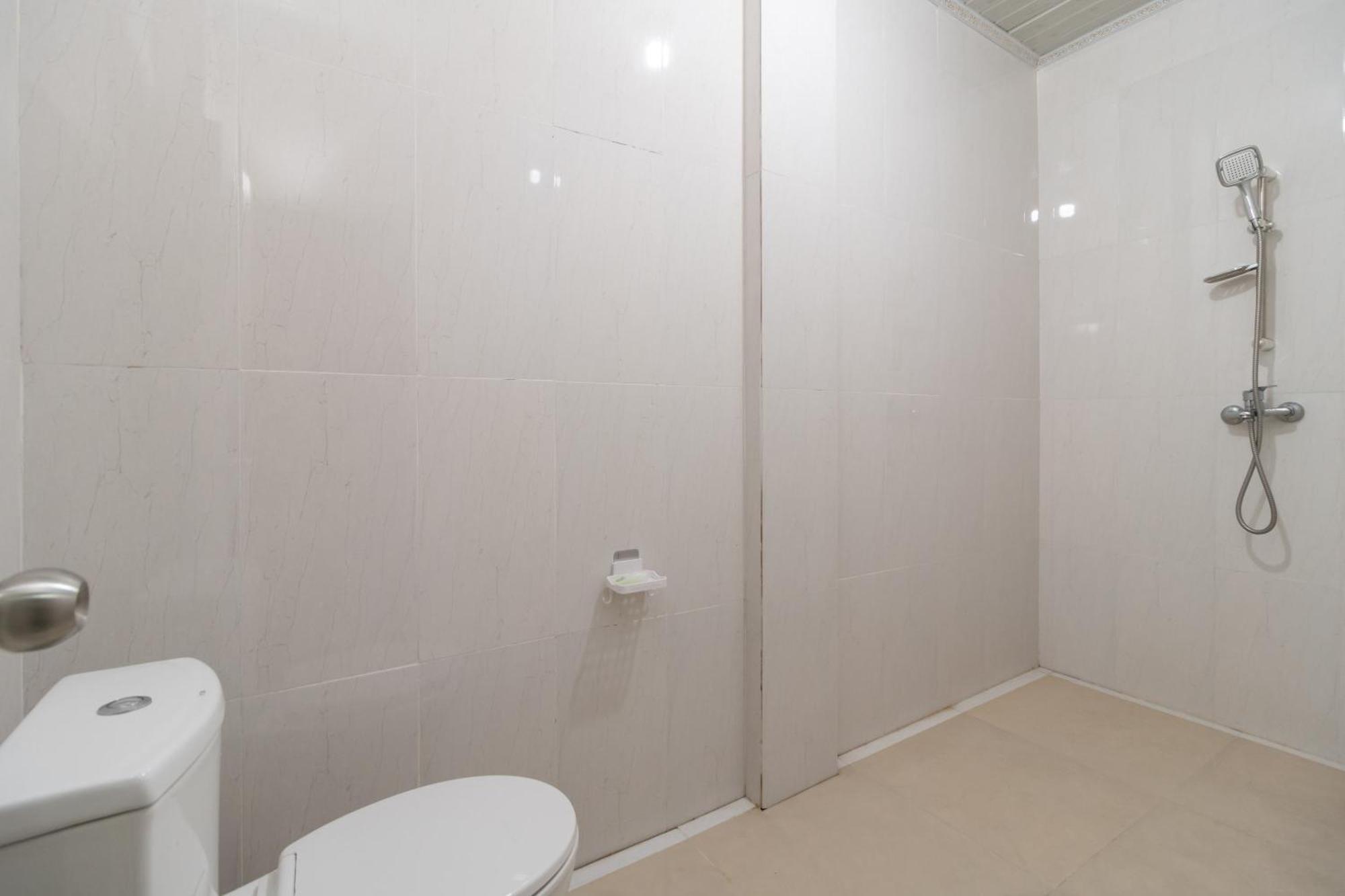 Urbanview Hotel Salsabilah Palembang By Reddoorz Dış mekan fotoğraf